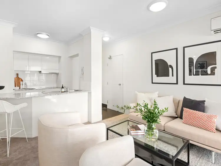 Third view of Homely unit listing, 39/11-17 Philip Avenue, Broadbeach QLD 4218