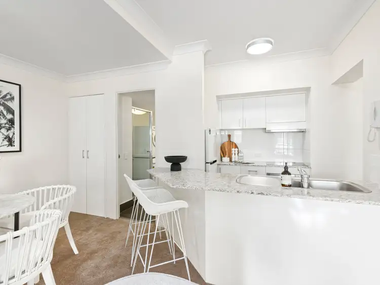 Fifth view of Homely unit listing, 39/11-17 Philip Avenue, Broadbeach QLD 4218