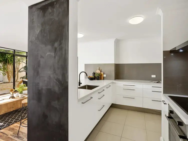Sixth view of Homely house listing, 2/27 Troy Terrace, Daglish WA 6008