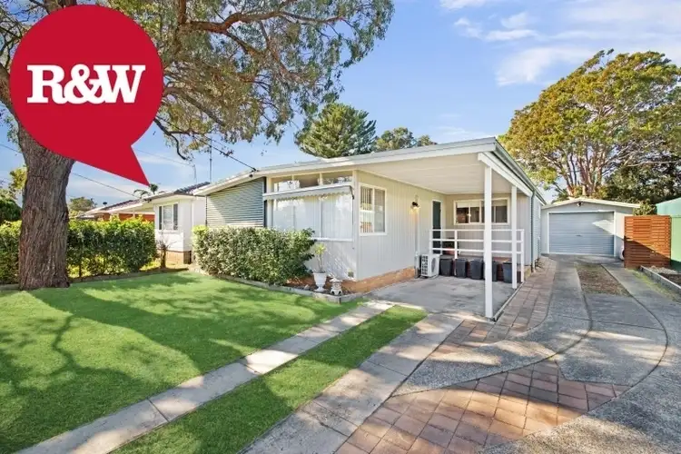 28 Glenn Street, Umina Beach NSW 2257