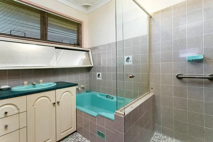 Fifth view of Homely house listing, 1 Chullora Crescent, Engadine NSW 2233