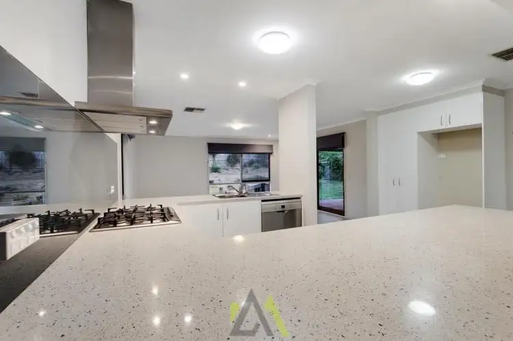 Fifth view of Homely house listing, 8 Lynne Court, Langwarrin VIC 3910