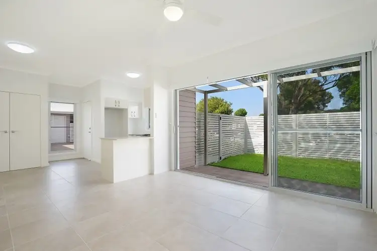 Sixth view of Homely villa listing, 1/77 Victoria Road, Woy Woy NSW 2256