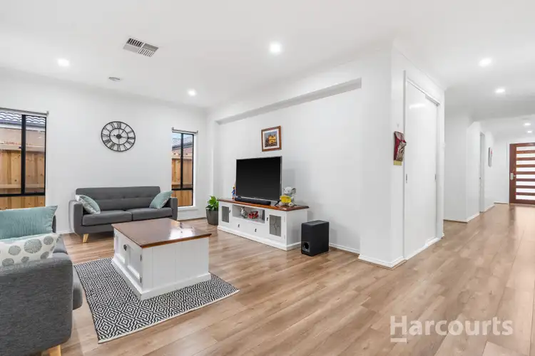 Second view of Homely house listing, 4 Leopold Street, Strathtulloh VIC 3338