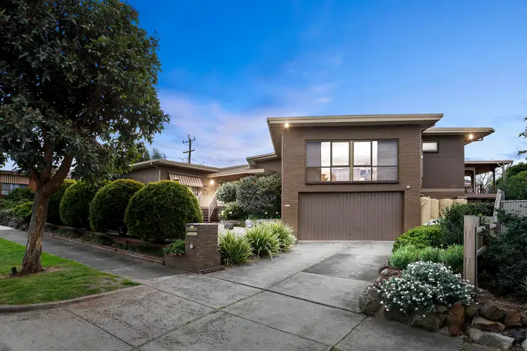 4 Menarra Street, Strathmore VIC 3041
