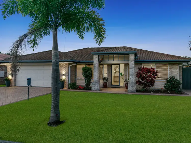 6 Lychee Place, Belmont QLD 4153