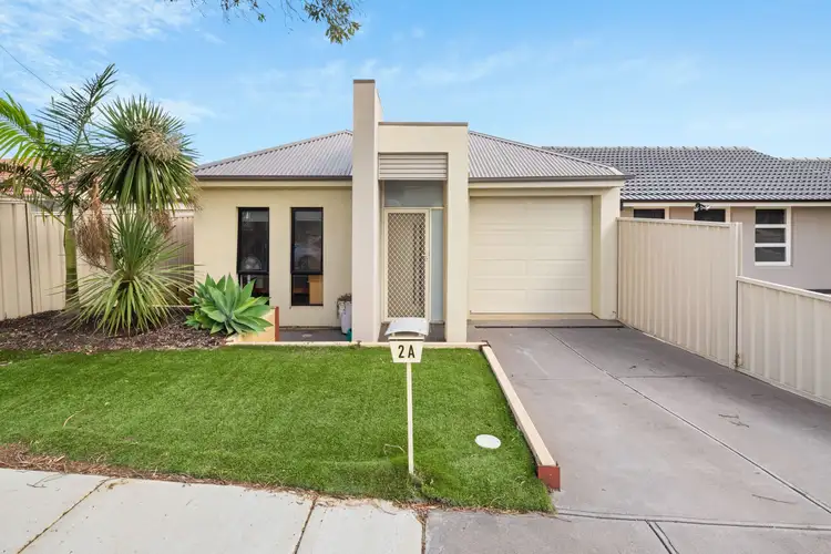 2A Julian Street, Christie Downs SA 5164