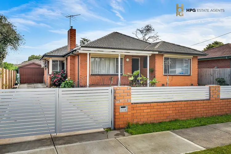 2 Sycamore Avenue, Tullamarine VIC 3043