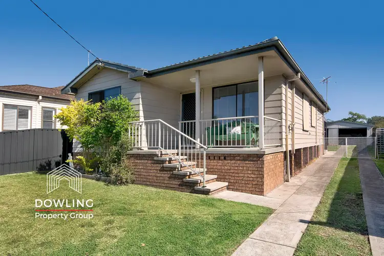 11 Carandotta Street, Mayfield West NSW 2304