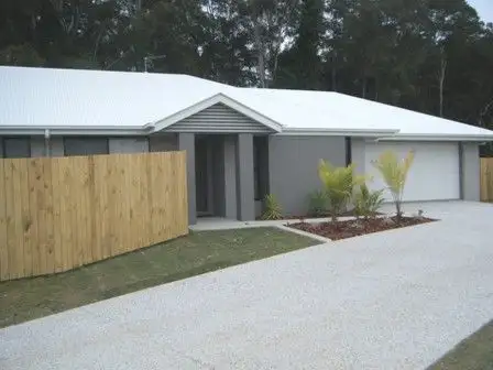 Sixth view of Homely house listing, 4 Blackbean Court, Beerwah QLD 4519