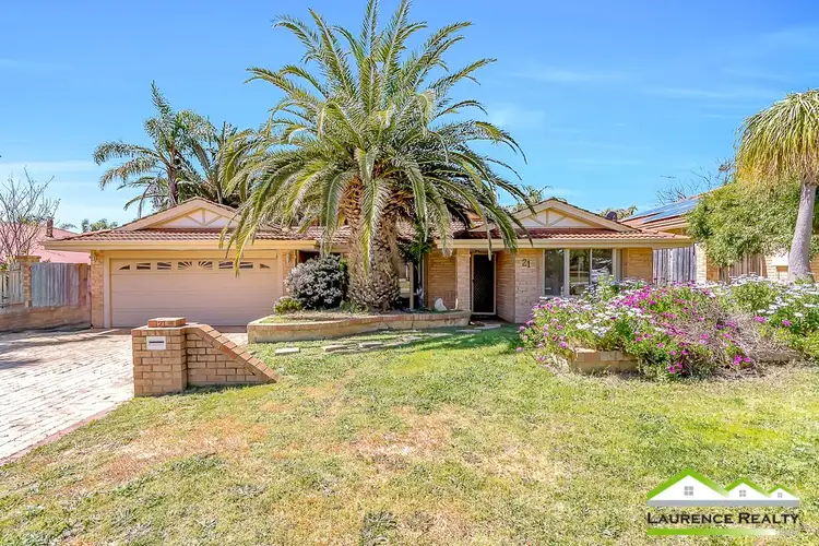 21 Serpentine Gardens, Clarkson WA 6030