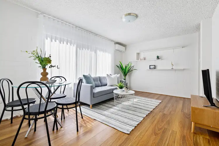 2/10 Newstead Street, Maribyrnong VIC 3032