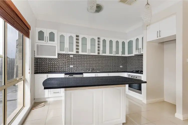 Fourth view of Homely unit listing, 2/60 Toora Drive, Westmeadows VIC 3049