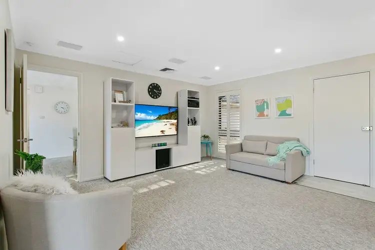 Sixth view of Homely house listing, 52 Urana Road, Yarrawarrah NSW 2233