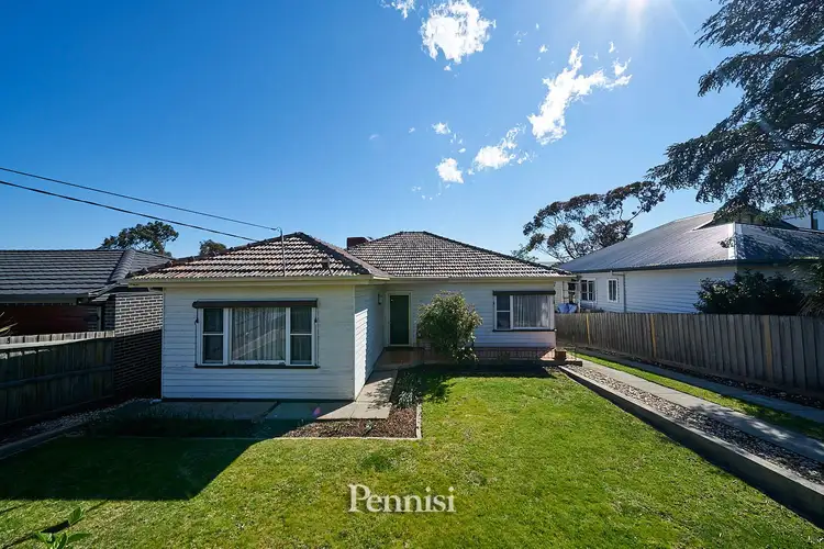 9 Hamilton Street, Niddrie VIC 3042