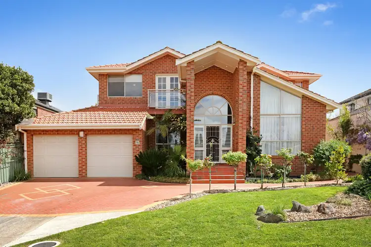 10 Coach House Drive, Attwood VIC 3049