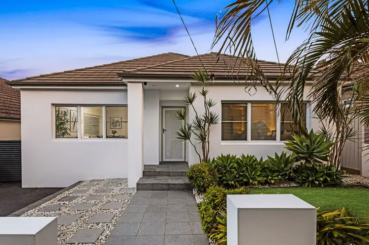 15 Unwin Street, Bexley NSW 2207