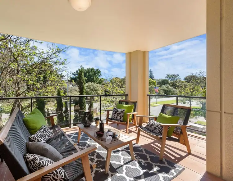 10/16 Kings Park Road, West Perth WA 6005