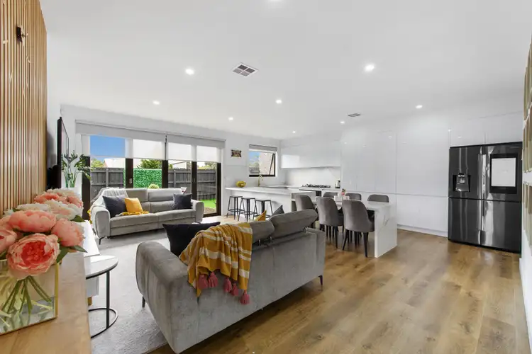 Third view of Homely house listing, 2 Midway Court, Keilor Park VIC 3042