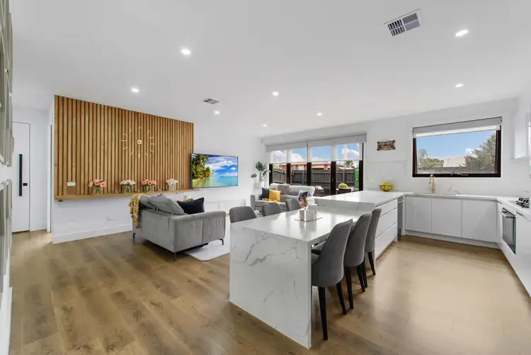 Fifth view of Homely house listing, 2 Midway Court, Keilor Park VIC 3042