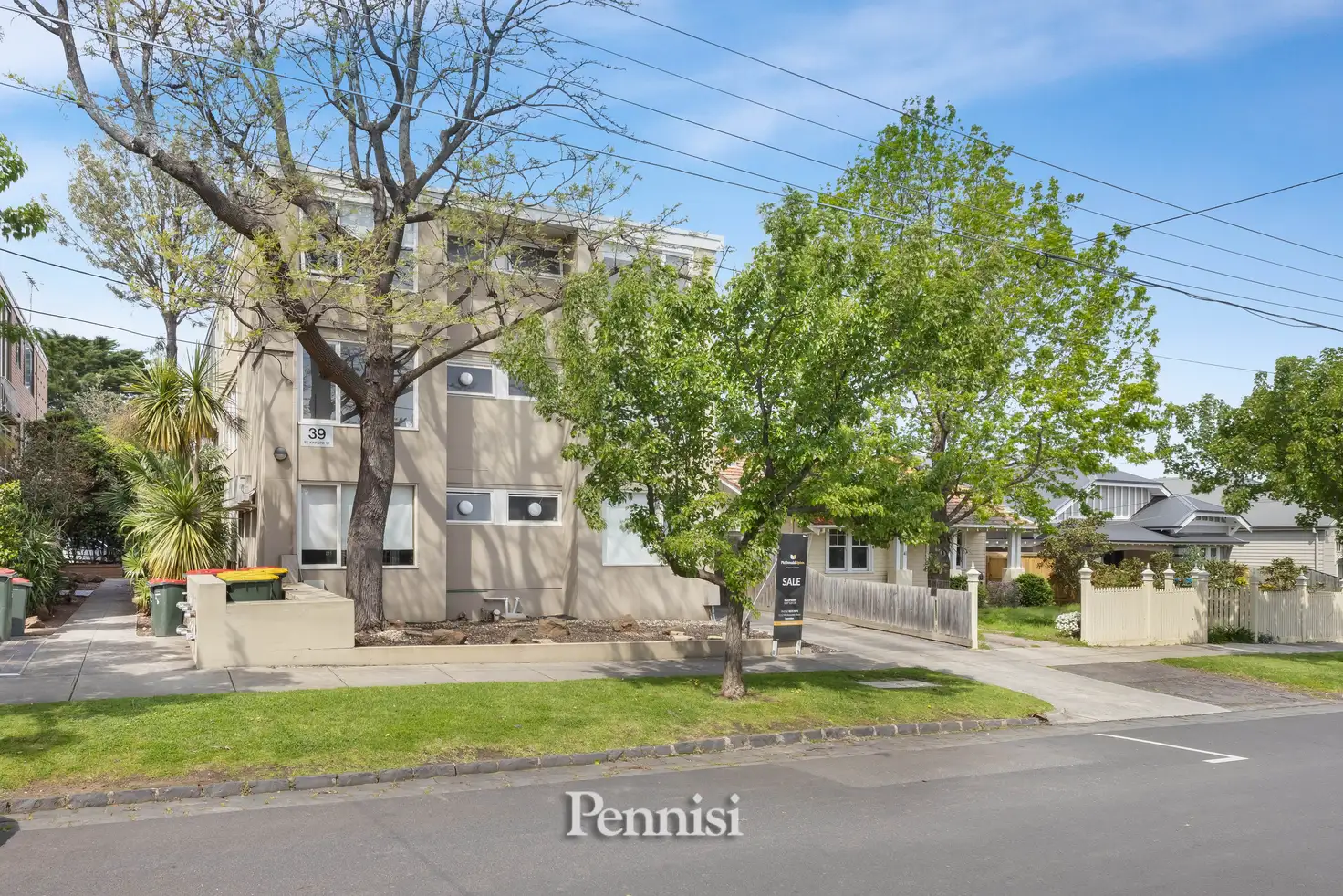 Main view of Homely apartment listing, 1/39 St Kinnord Street, Aberfeldie VIC 3040