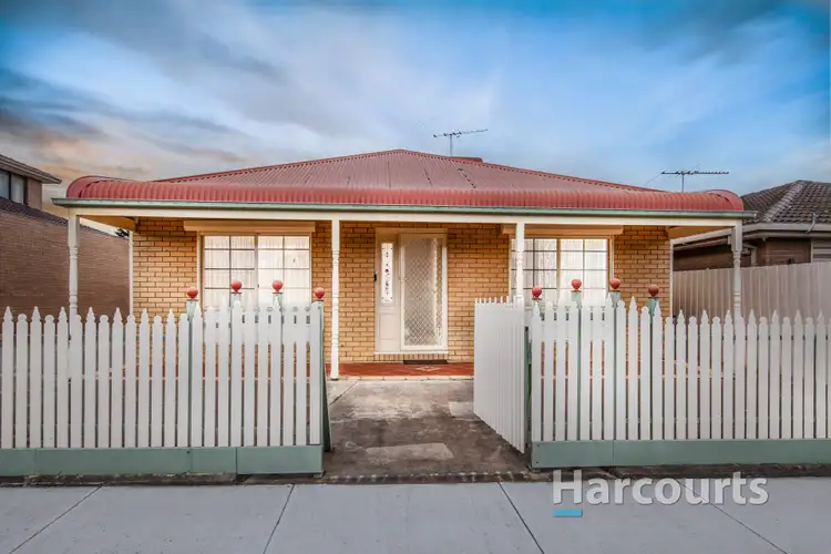 Main view of Homely unit listing, 1/100 Neale Road, Deer Park VIC 3023