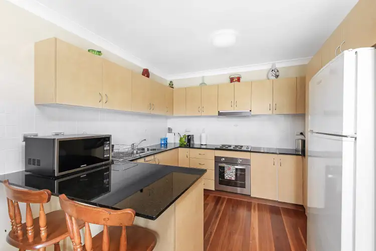 Fifth view of Homely villa listing, 1/10 Homedale Cres, Connells Point NSW 2221