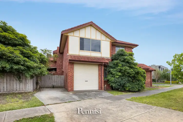 Main view of Homely townhouse listing, 82 Hassett Crescent, Keilor East VIC 3033