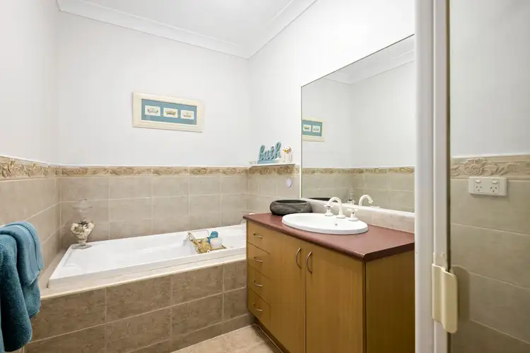 Sixth view of Homely house listing, 9 Park Drive, Keilor East VIC 3033