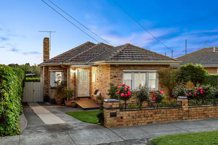 19 Laluma Street, Essendon VIC 3040
