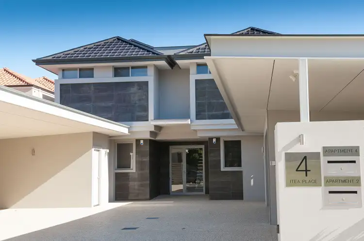 3/4 Itea Place, Mindarie WA 6030