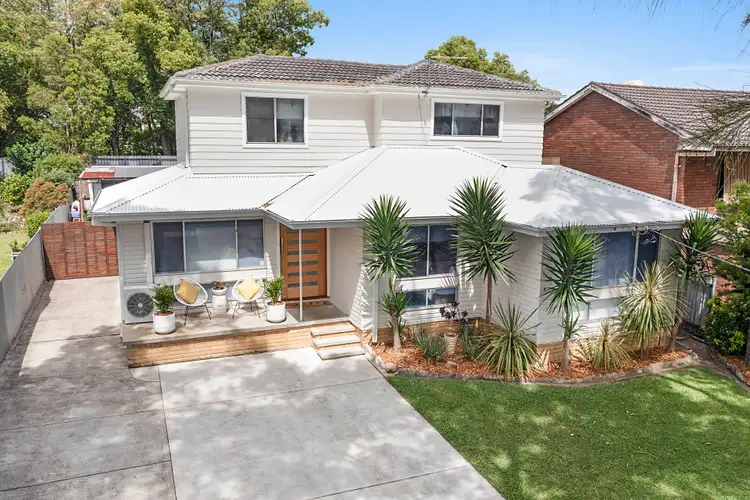 Main view of Homely house listing, 21 Pasedena Crescent, Beresfield NSW 2322