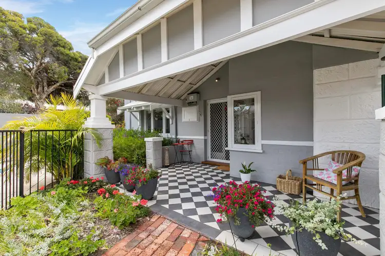 30 Pangbourne Street, Wembley WA 6014