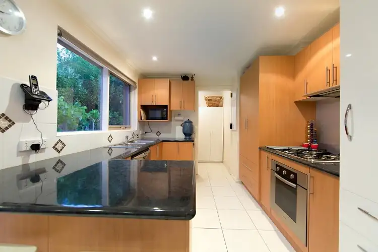 Fifth view of Homely house listing, 6 Kitara Court, Frankston VIC 3199