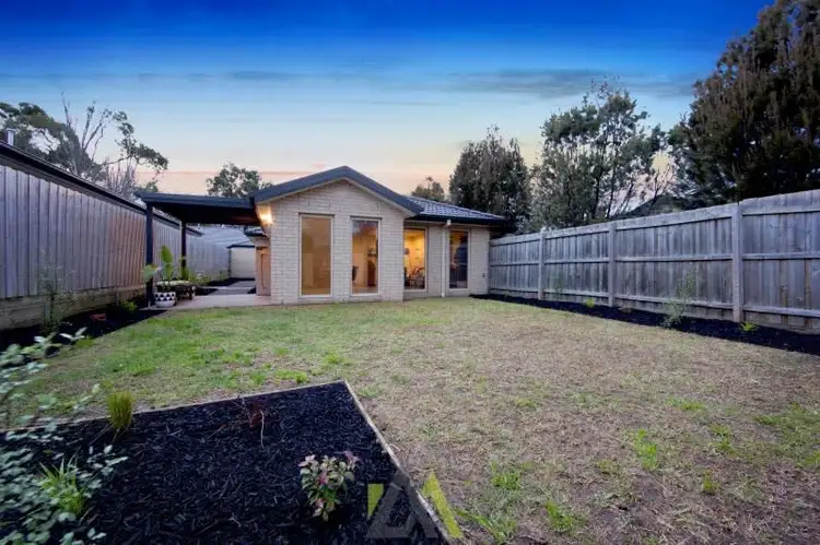 Main view of Homely unit listing, 1/162 Union Road, Langwarrin VIC 3910