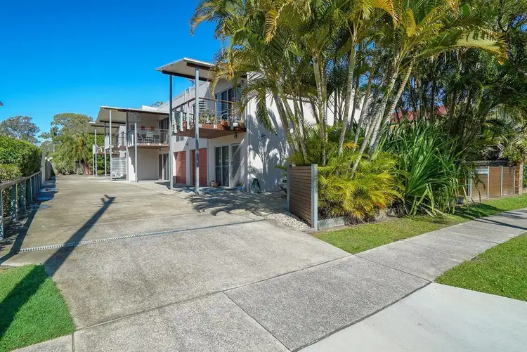Main view of Homely townhouse listing, 1/24 Kangaroo Ave, Bongaree QLD 4507