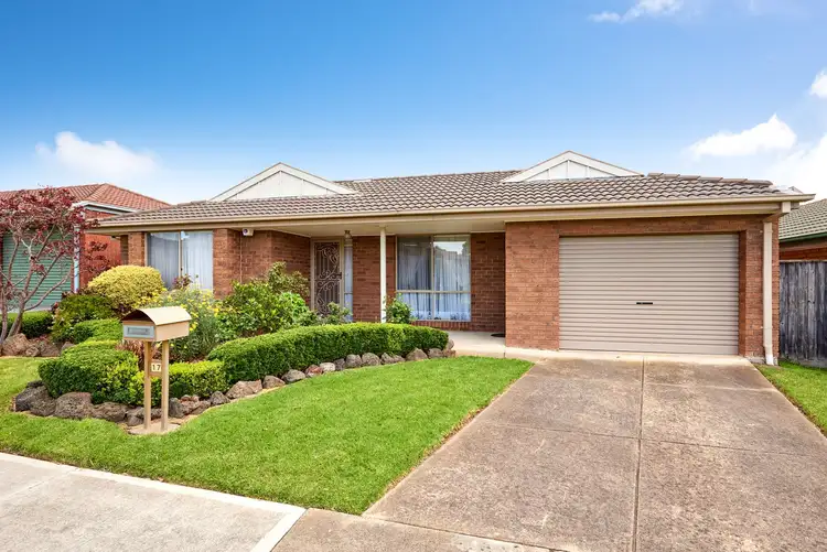 Main view of Homely house listing, 17 Rundle Dve, Carrum Downs VIC 3201