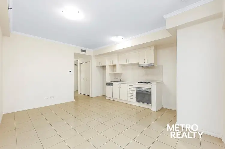 Second view of Homely apartment listing, 205B/569 George Street, Sydney NSW 2000