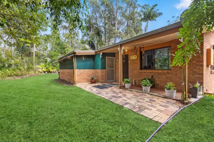 7 Graham Drive, Landsborough QLD 4550