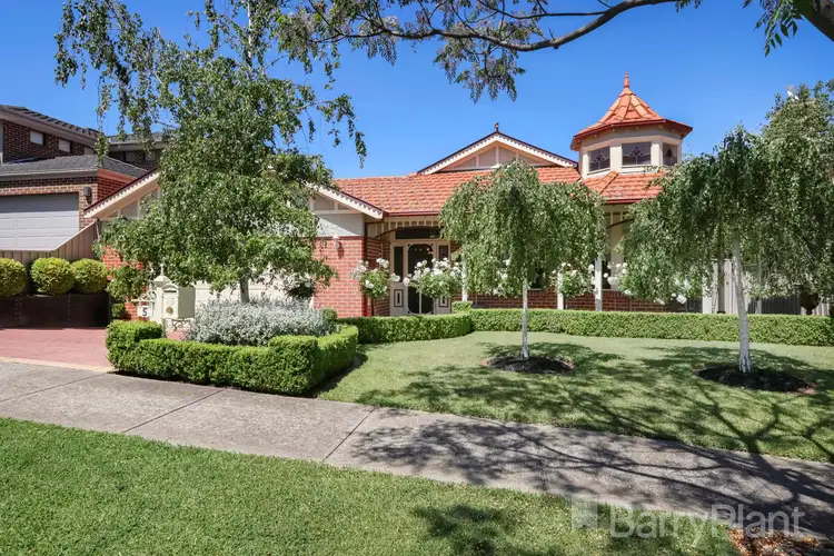 5 Maddingley Road, Attwood VIC 3049
