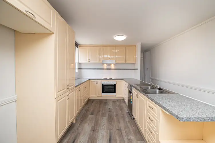 21 Noel Street, Helena Valley WA 6056