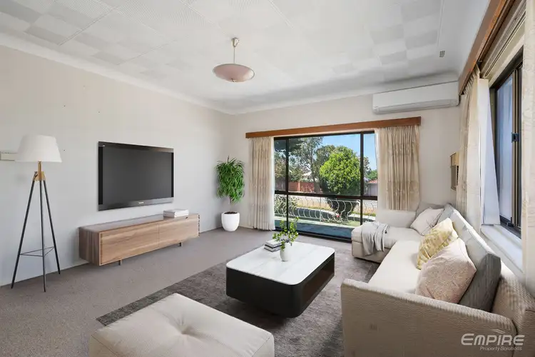208 Clontarf Road, Hamilton Hill WA 6163