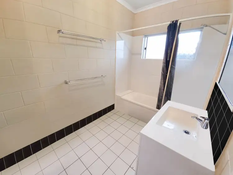 Seventh view of Homely house listing, 1 Carpenter Close, Edmonton QLD 4869