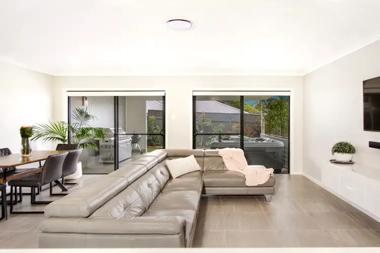 Third view of Homely semi-detached listing, 20A Osage Street, Horsley NSW 2530