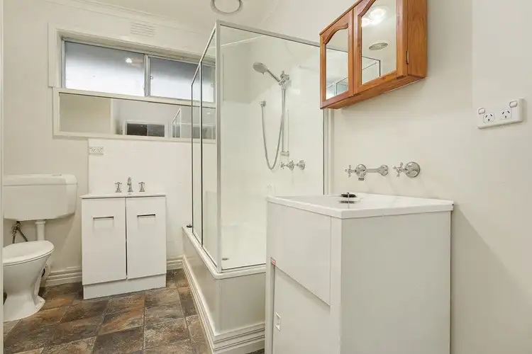 Sixth view of Homely unit listing, 1/110 Cooper Street, Essendon VIC 3040