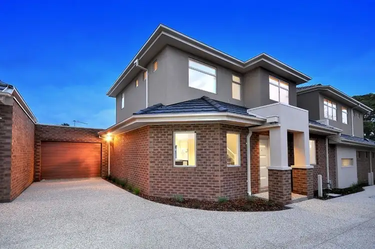 Main view of Homely townhouse listing, 2/12 Salisbury Street, Essendon North VIC 3041