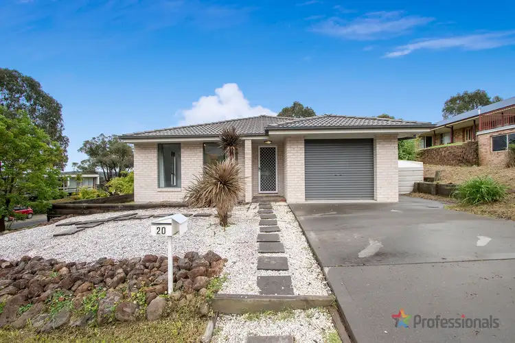 20-22 Birch Crescent, Armidale NSW 2350