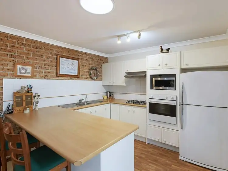 Fourth view of Homely unit listing, 2/6 Donna Close, Lisarow NSW 2250