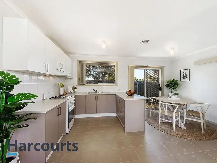 Fourth view of Homely unit listing, 2/20 Kynoch Street, Deer Park VIC 3023