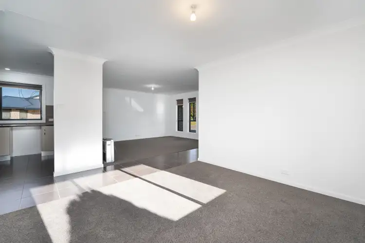 Fifth view of Homely house listing, 16 Hardman Close, Armidale NSW 2350